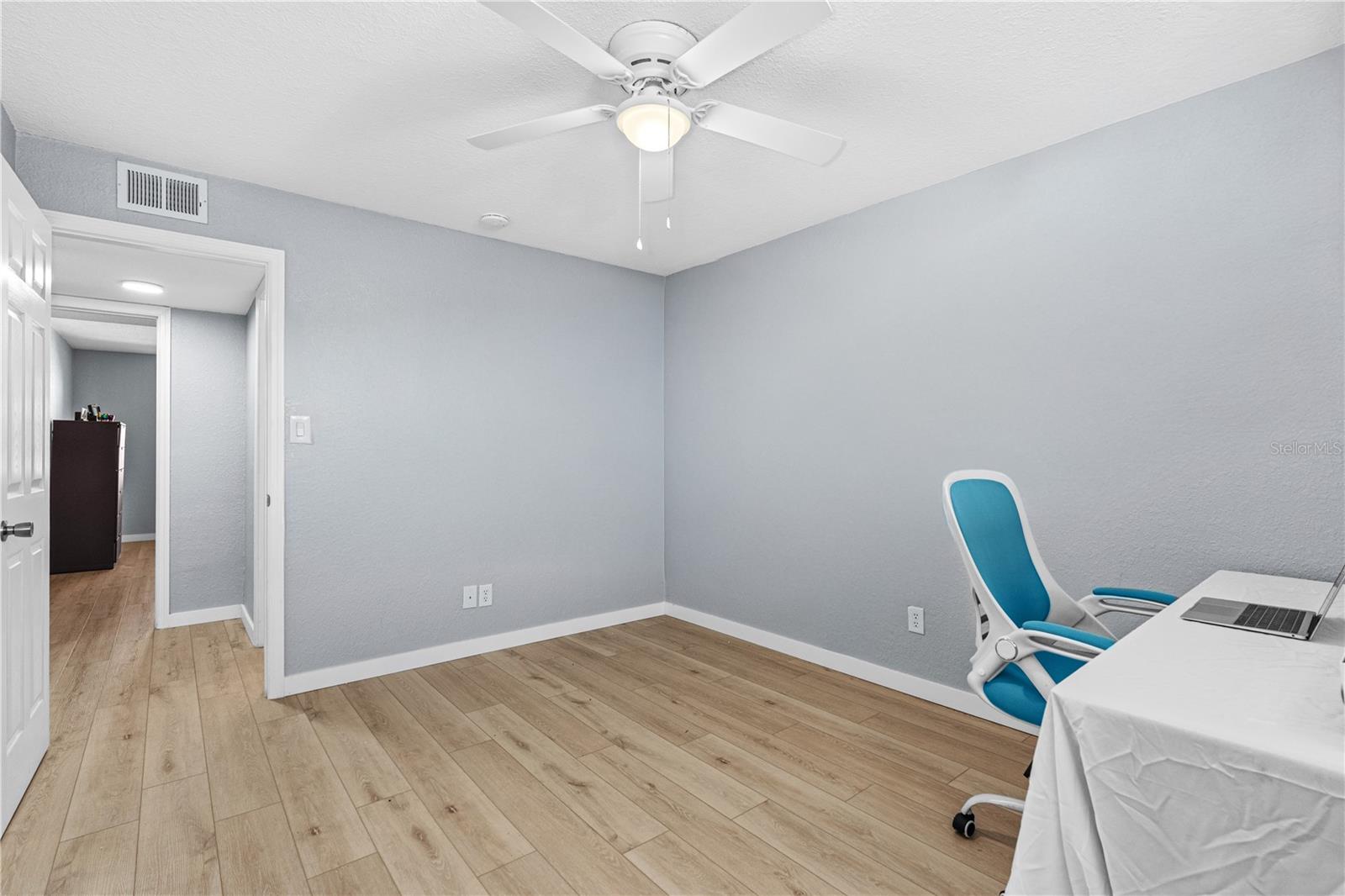 RIVERSIDE CONDO - Residential