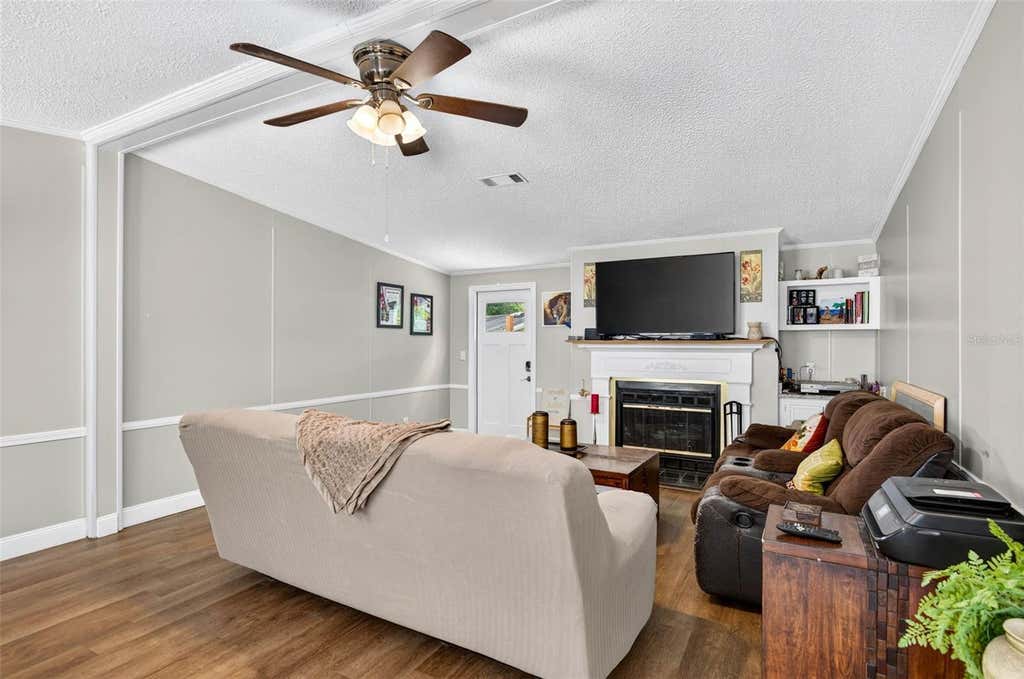 Photo of 12641 Idlewood Drive, Thonotosassa, FL 33592 (MLS # TB8529340)