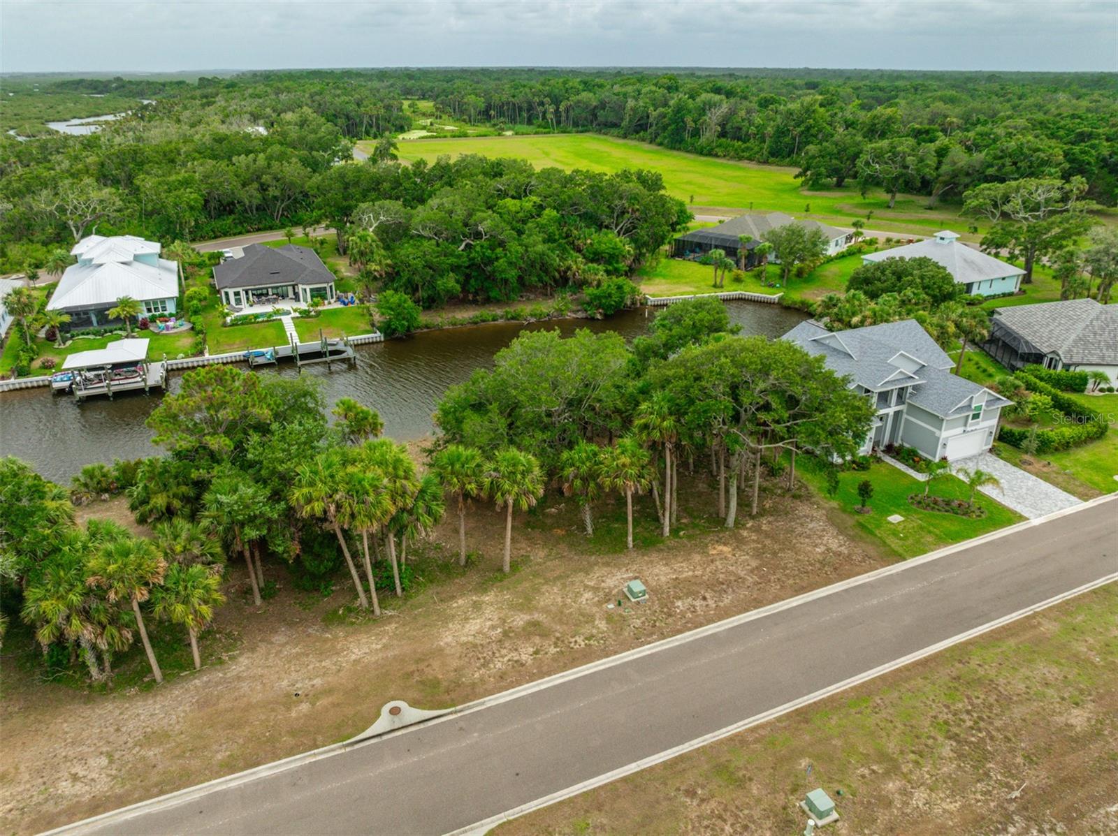 106 SEASIDE POINT