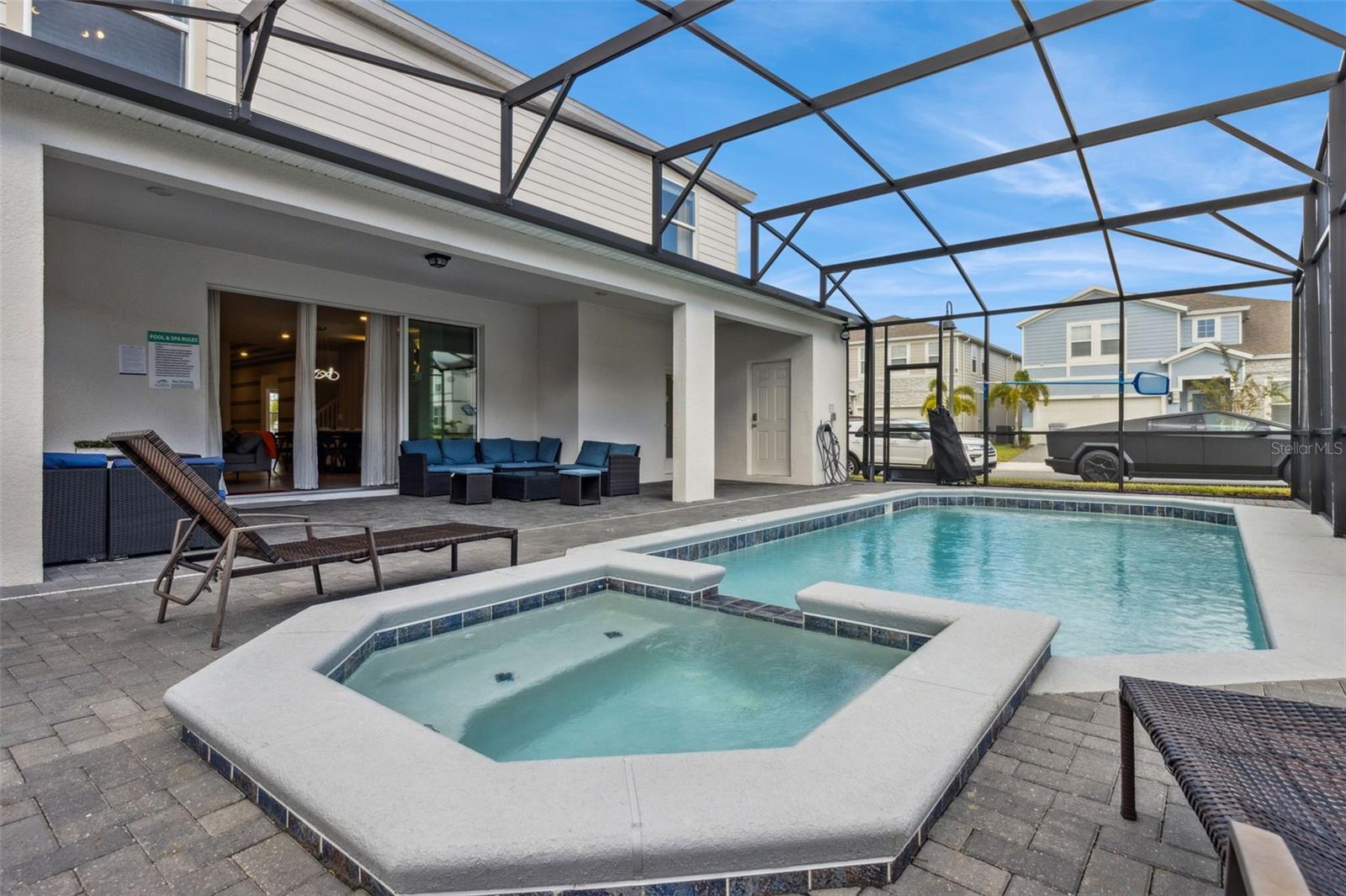 WINDSOR ISLAND RESIDENCE PH 2A - Residential