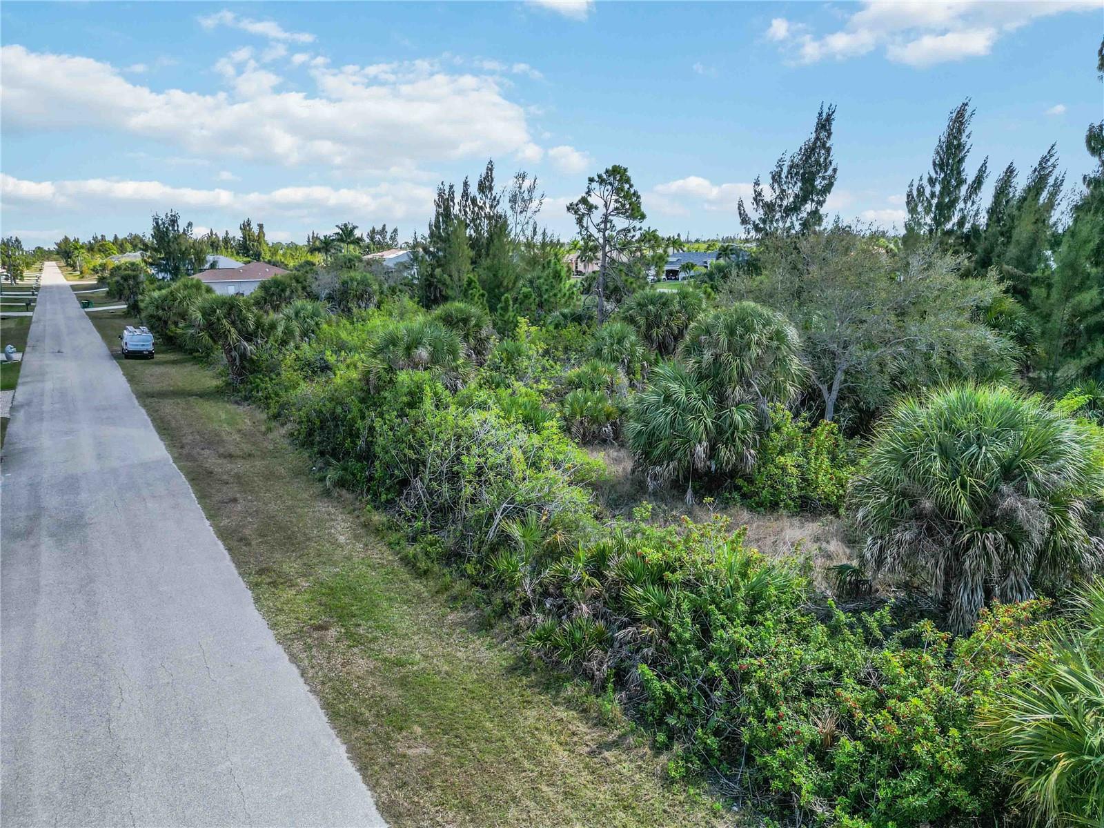 PORT CHARLOTTE SEC 093 - Land