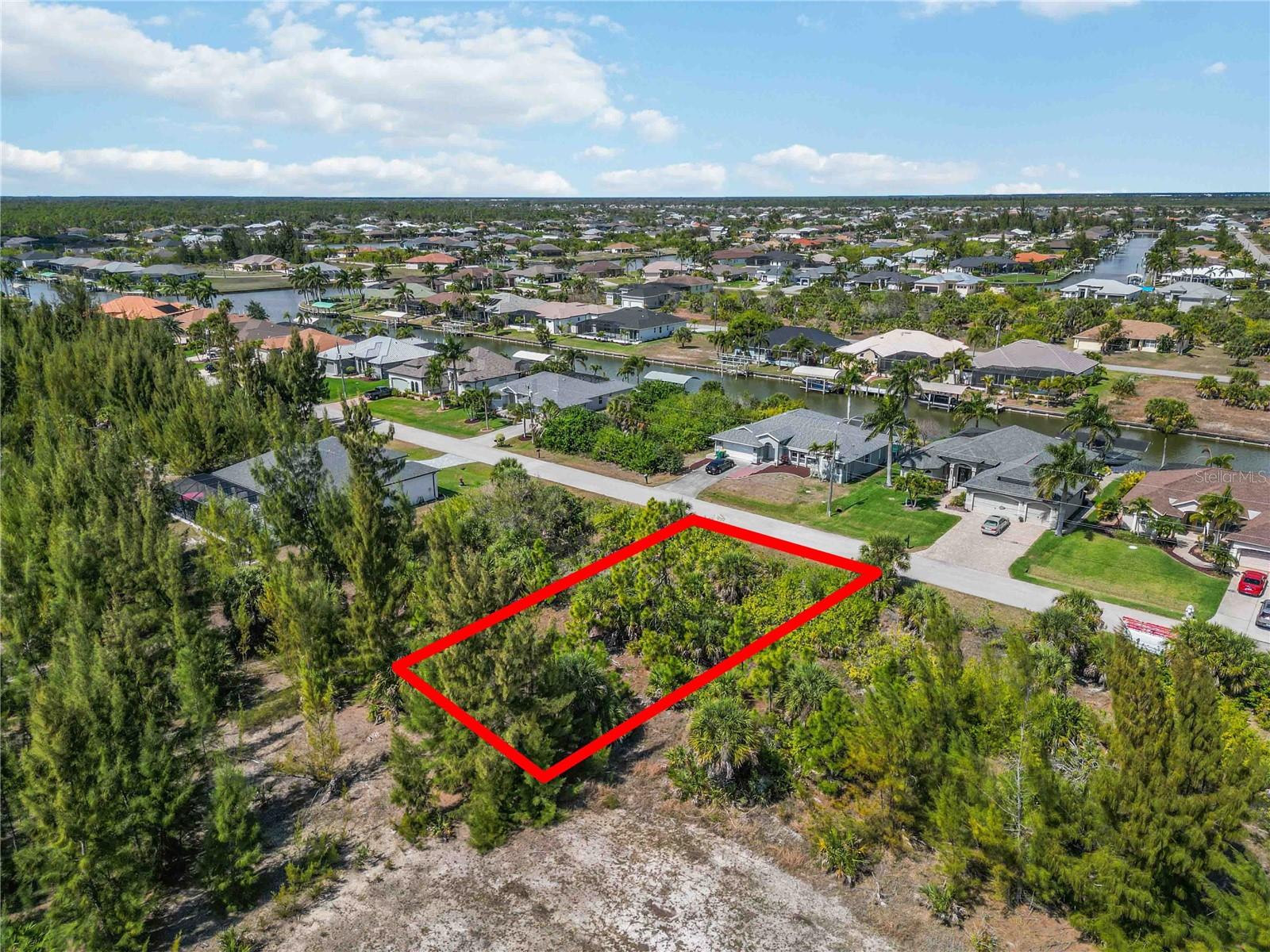 PORT CHARLOTTE SEC 093 - Land