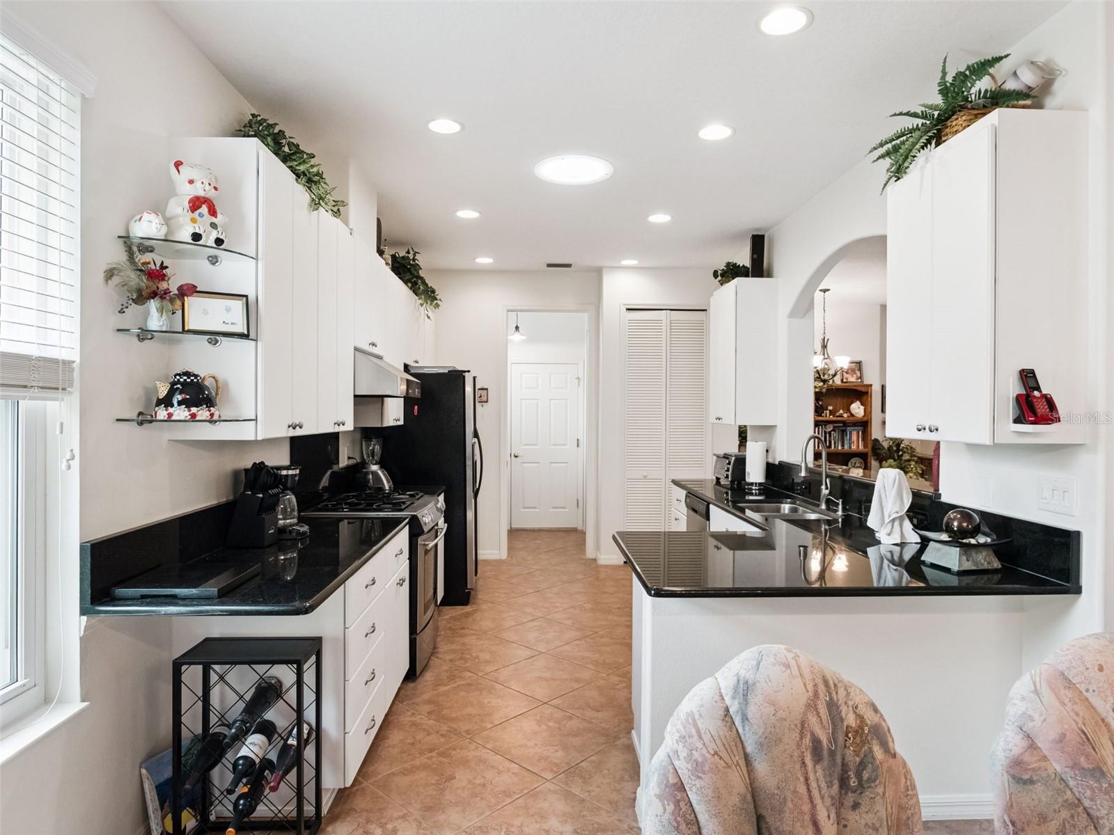 ROYAL HIGHLANDS PH 02-B LT 1317 PB 50 PG - Residential