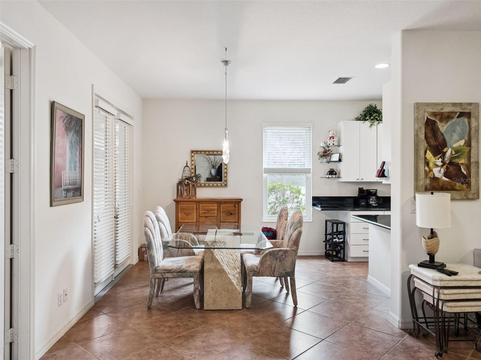 ROYAL HIGHLANDS PH 02-B LT 1317 PB 50 PG - Residential