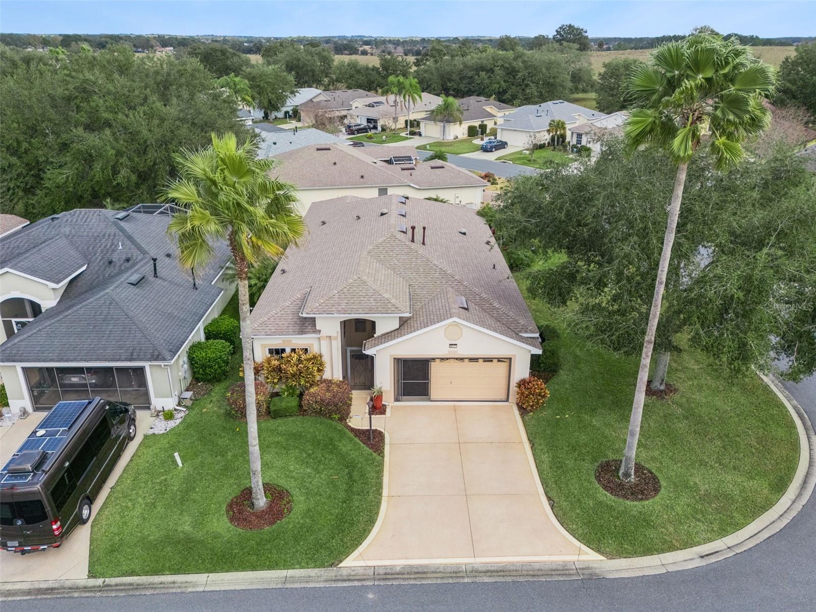 ROYAL HIGHLANDS PH 02-B LT 1317 PB 50 PG - Residential