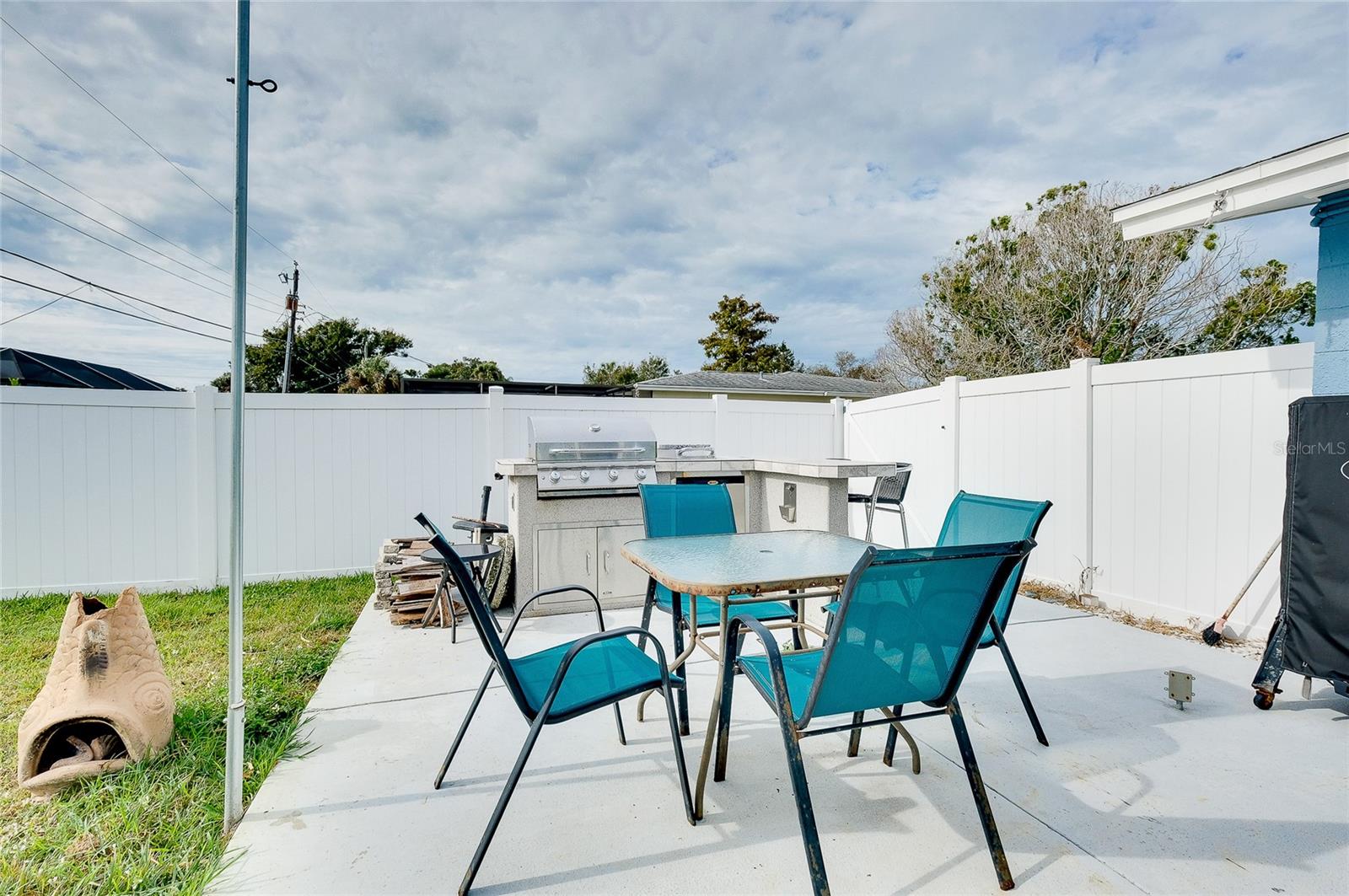 SOUTH VENICE - Residential