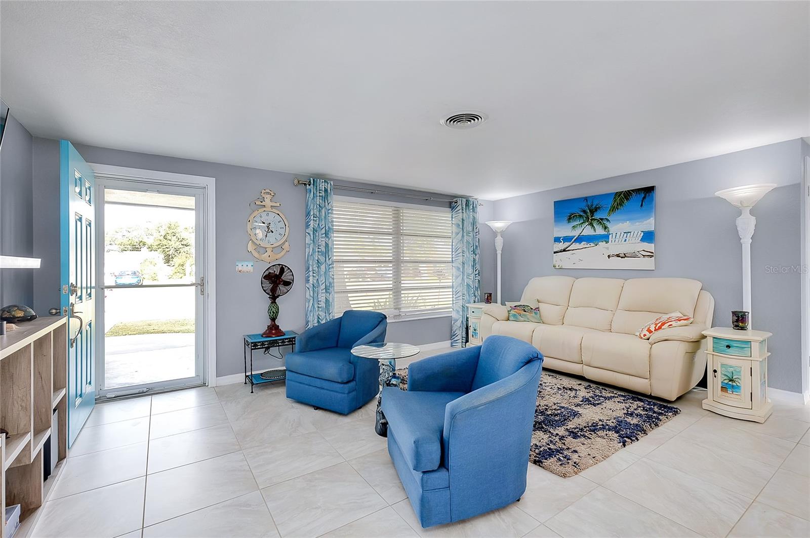 SOUTH VENICE - Residential