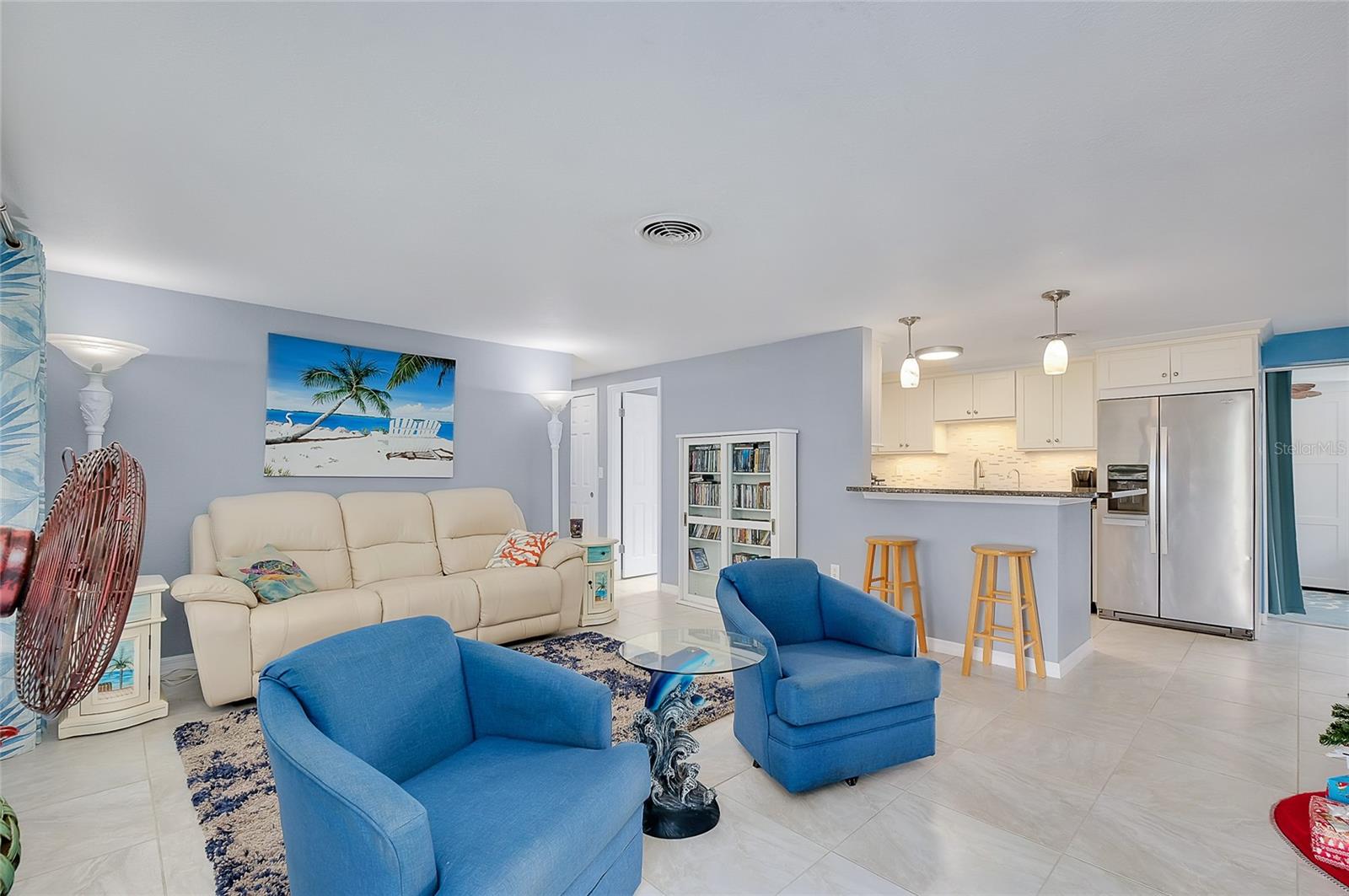 SOUTH VENICE - Residential