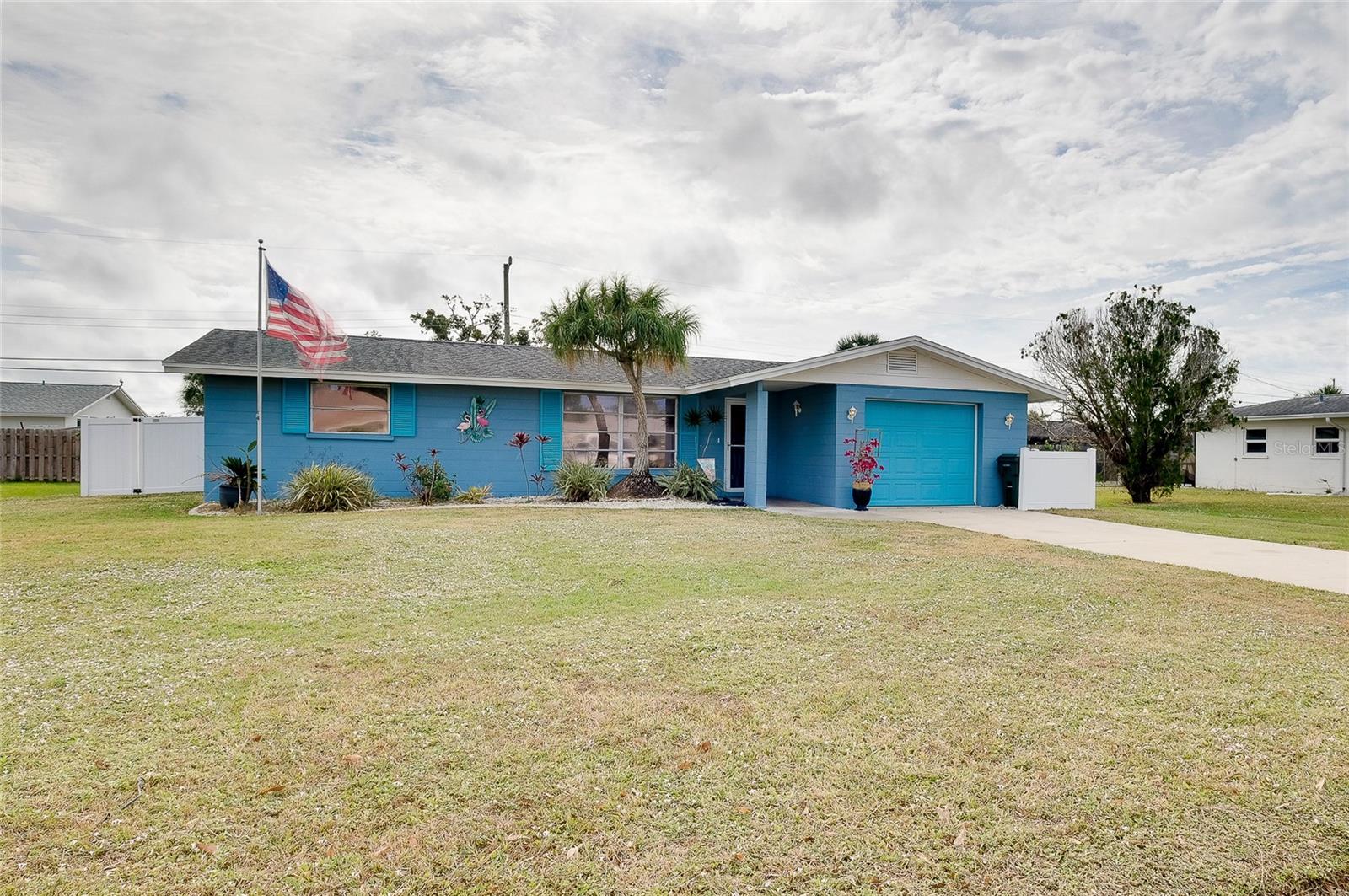 SOUTH VENICE - Residential