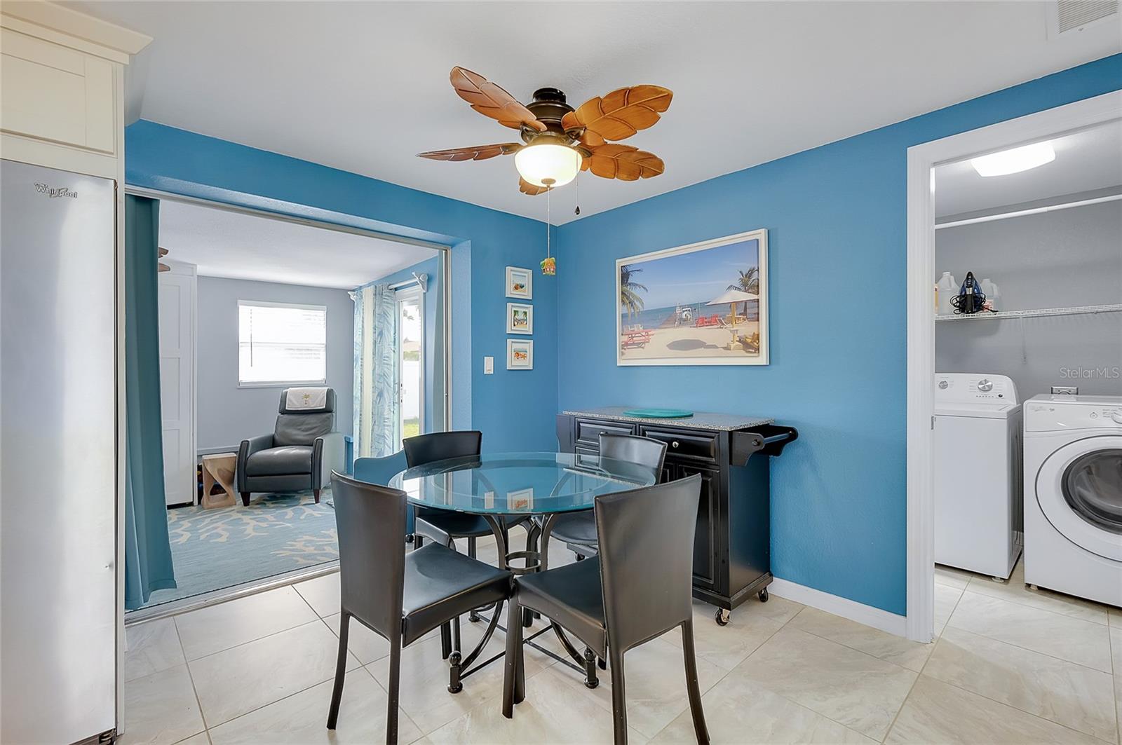 SOUTH VENICE - Residential