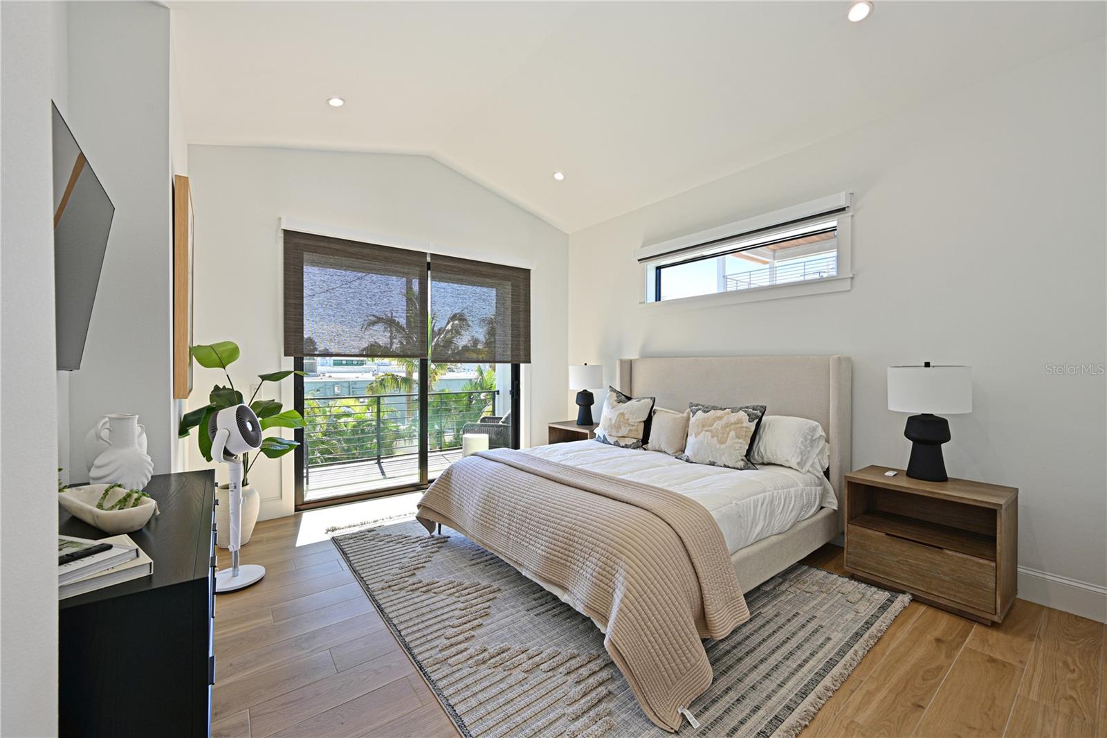 HOLMES BEACH 11TH UNIT - Residential