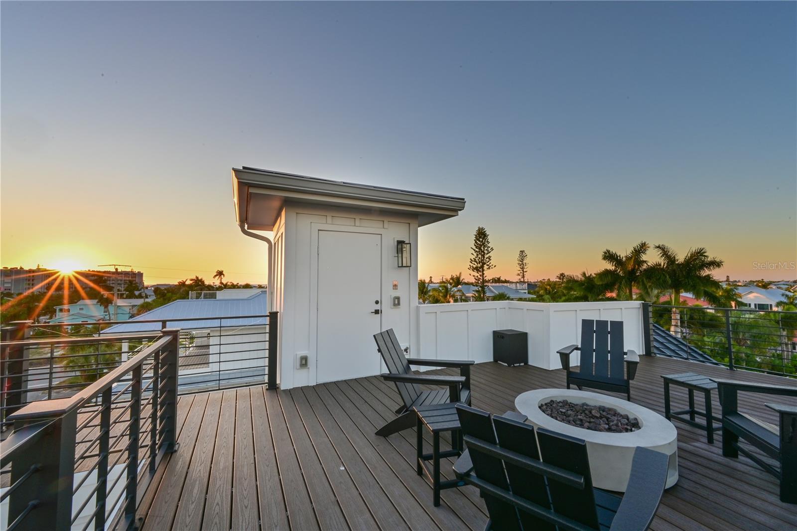 HOLMES BEACH 11TH UNIT - Residential