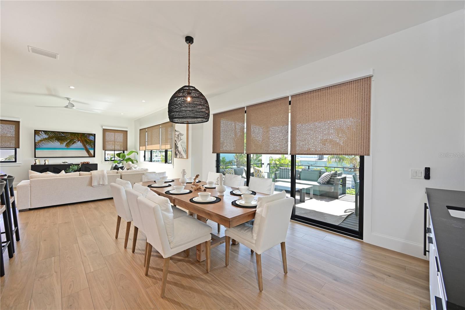 HOLMES BEACH 11TH UNIT - Residential