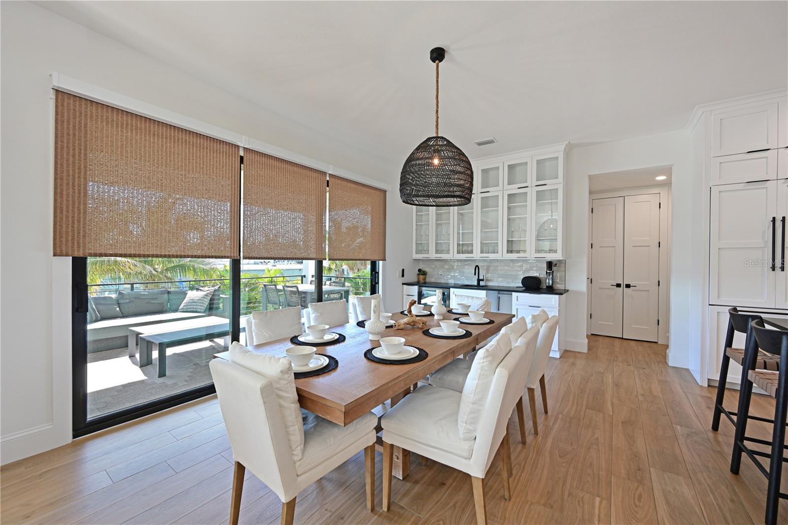 HOLMES BEACH 11TH UNIT - Residential