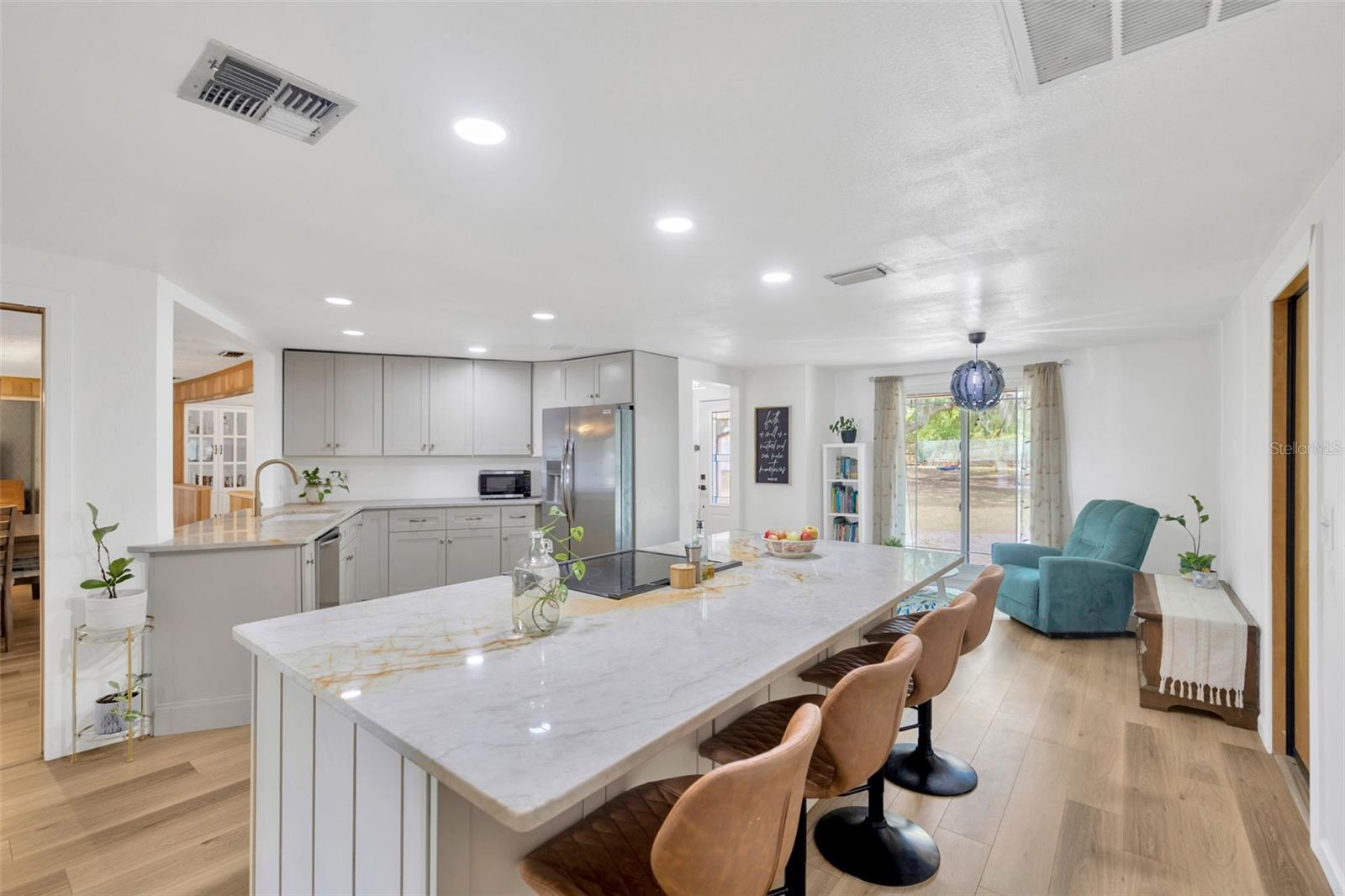 525 GORNTO LAKE ROAD