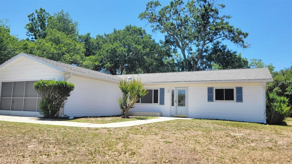 Photo of 10956 SW 62nd Terrace, Ocala, FL 34476 (MLS # OM724318)