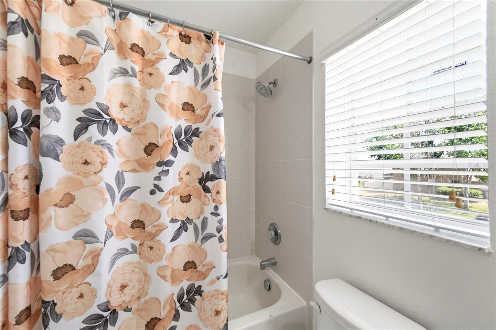 BOYETTE OAKS - Residential