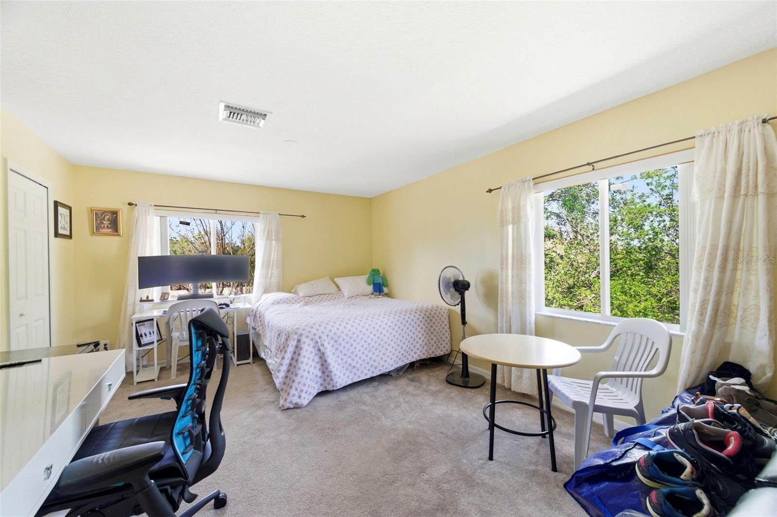 BOYETTE OAKS - Residential