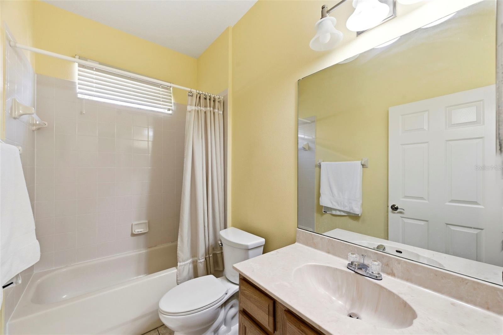 BOYETTE OAKS - Residential