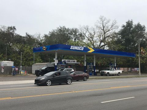 Photo of 340 W Noble Avenue, Williston, FL 32696 (MLS # GC510149)