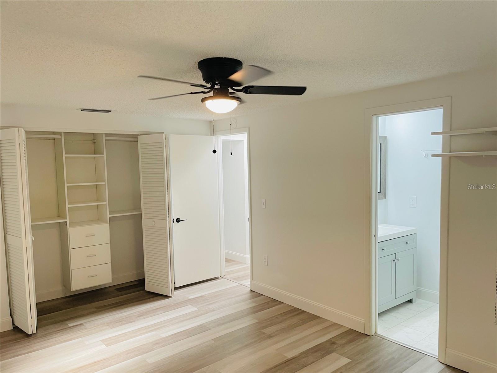 SARASOTA VENICE CO 09 37 18 - Residential Lease