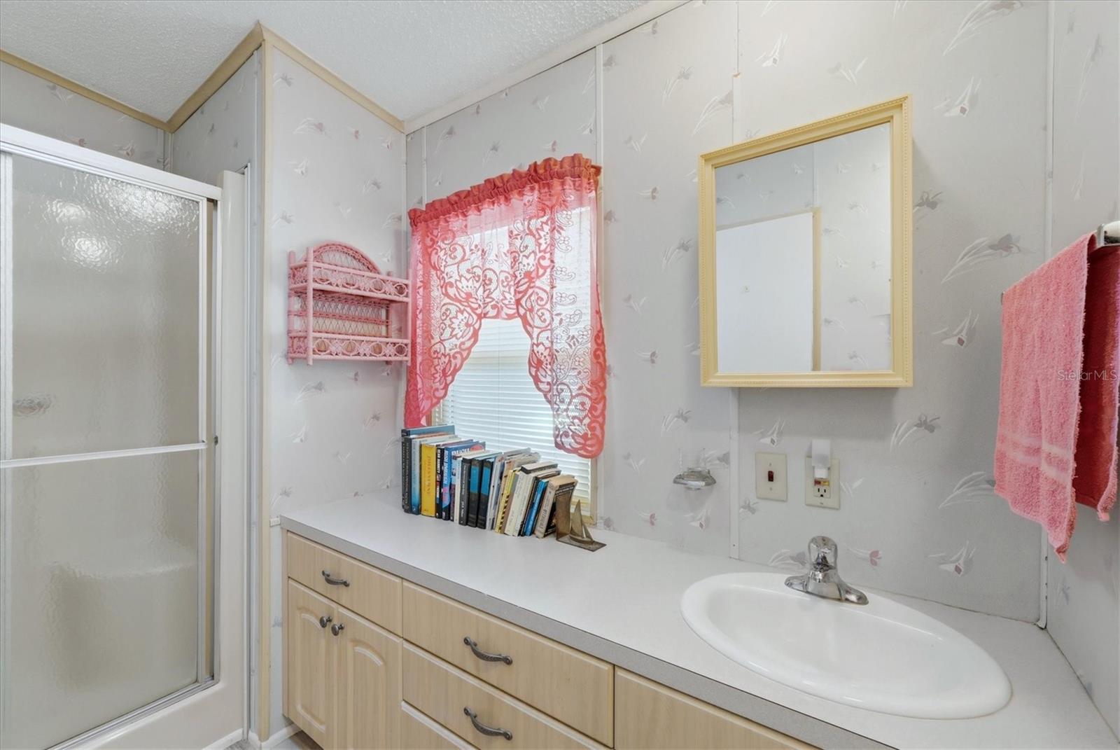 LEMON BAY ISLES PH 03 - Residential