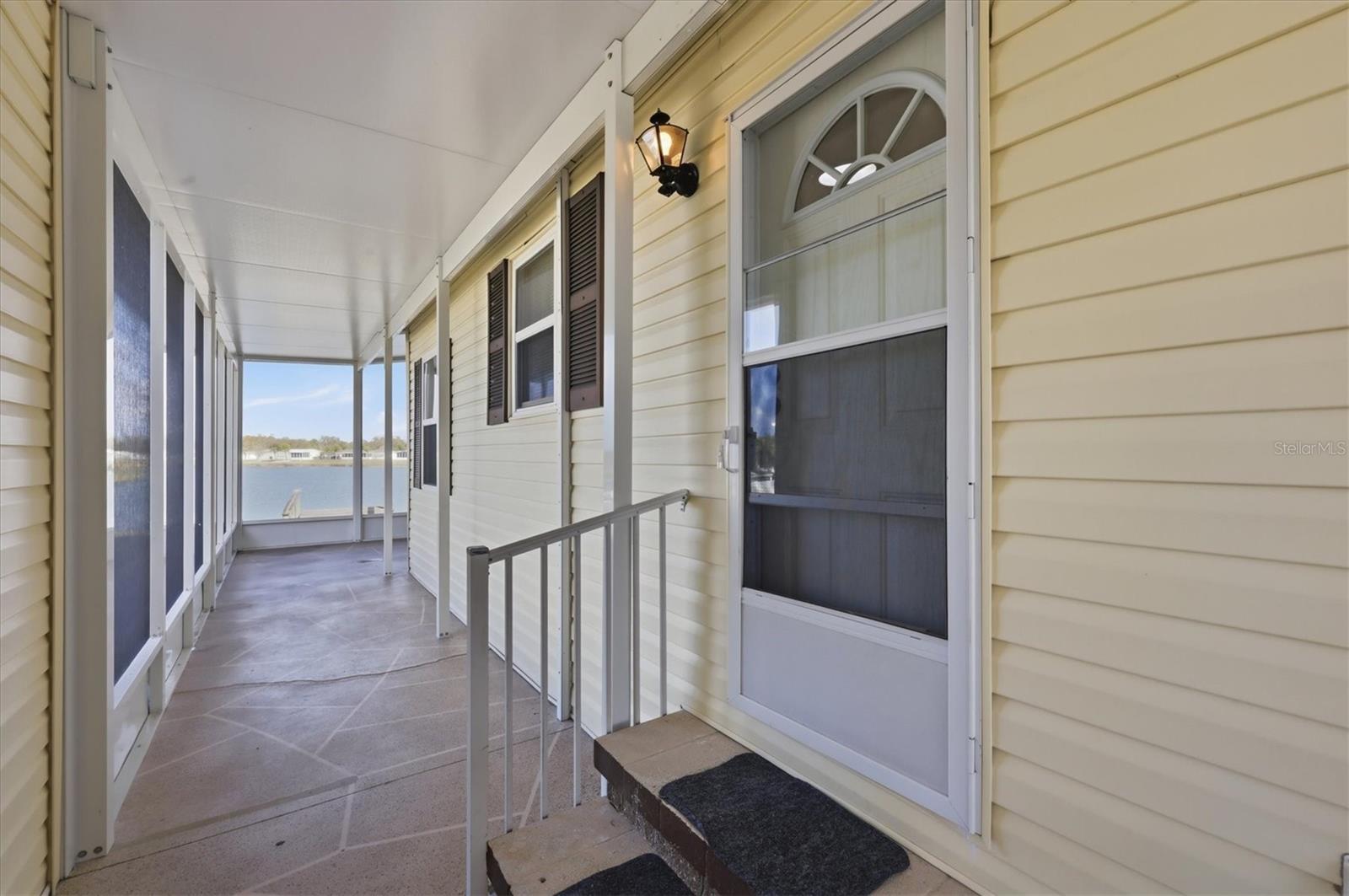 LEMON BAY ISLES PH 03 - Residential