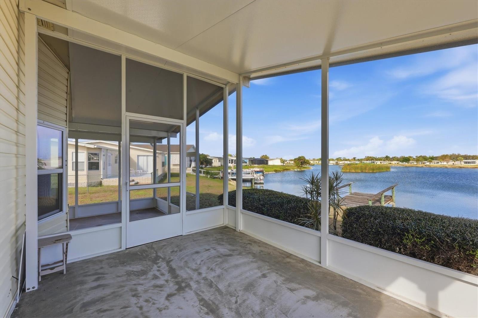 LEMON BAY ISLES PH 03 - Residential