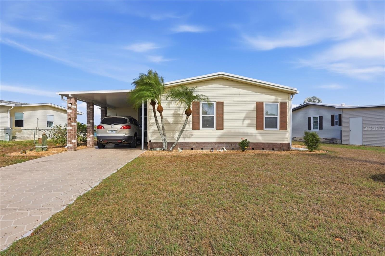 LEMON BAY ISLES PH 03 - Residential