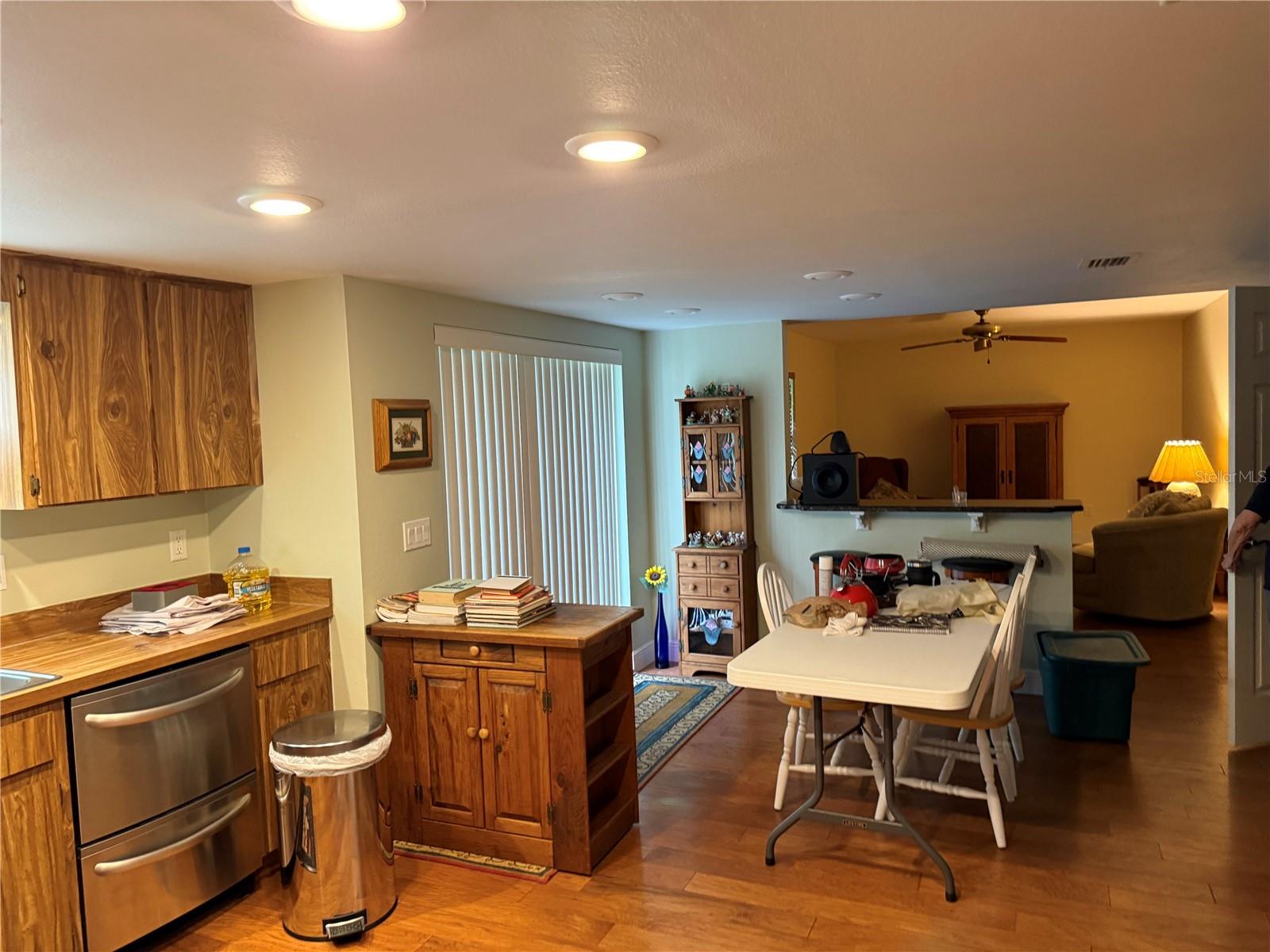 CARROLLWOOD SOUTH - Residential