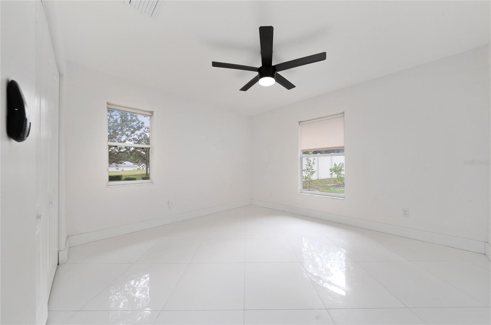 MONTCLAIR PH 01 - Residential