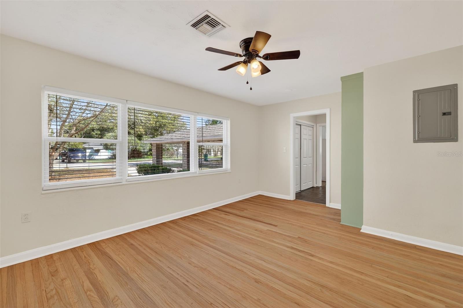 436 E ATWATER AVENUE