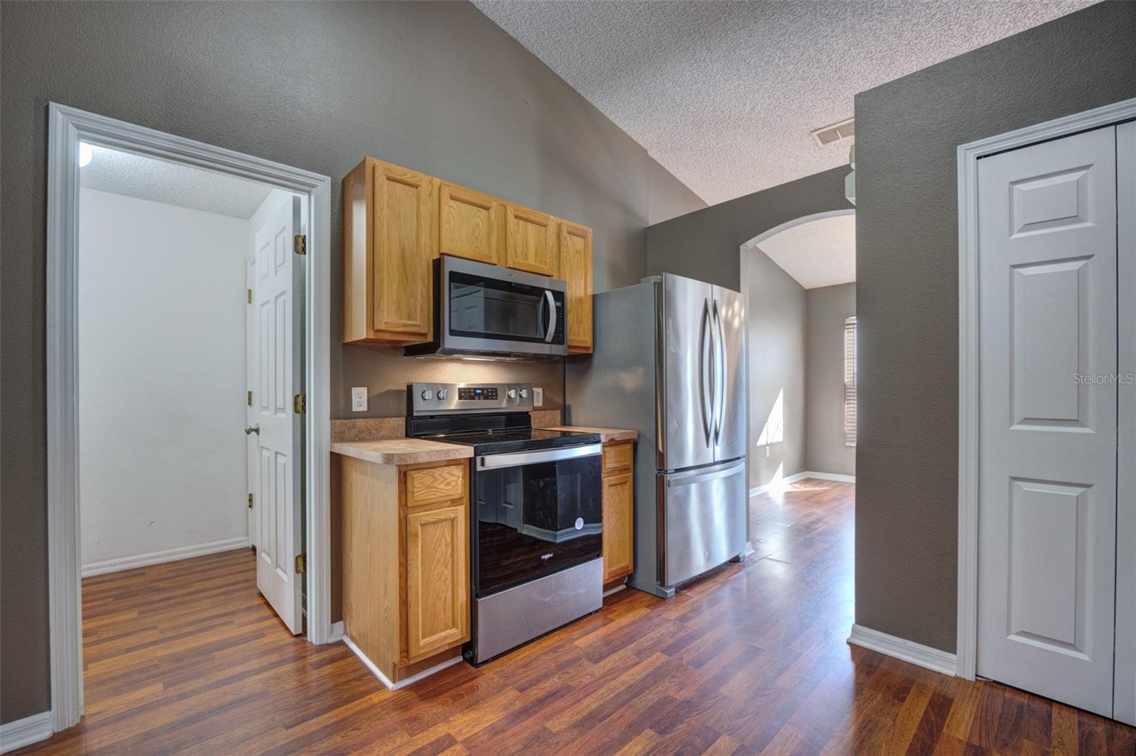 DELTONA LAKES UNIT 08 - Residential