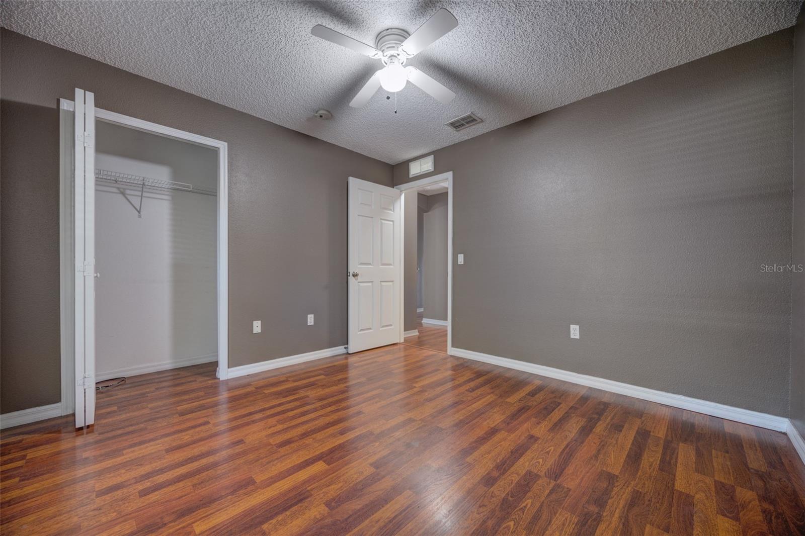 DELTONA LAKES UNIT 08 - Residential