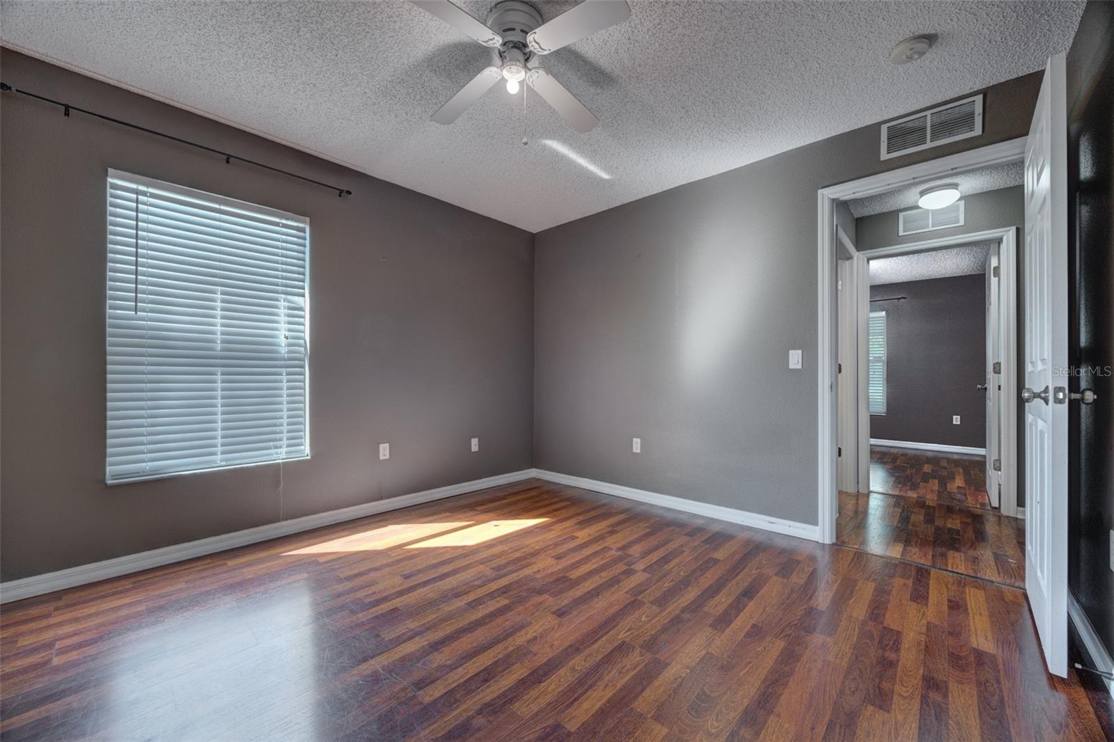 DELTONA LAKES UNIT 08 - Residential