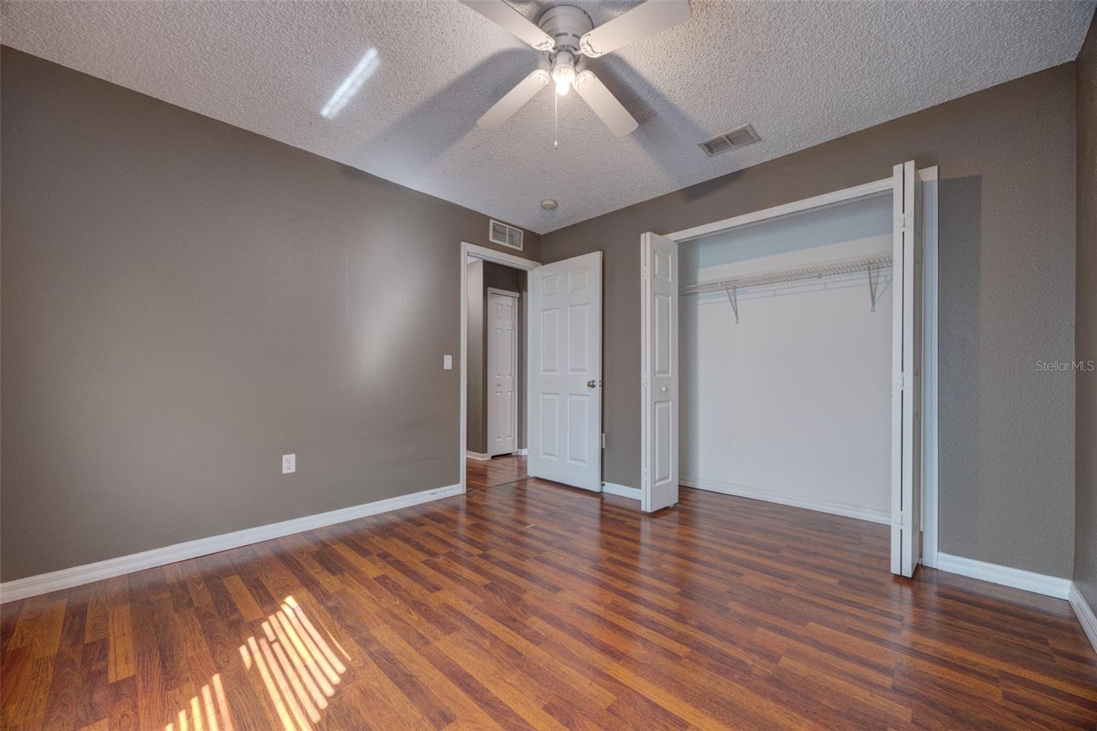 DELTONA LAKES UNIT 08 - Residential