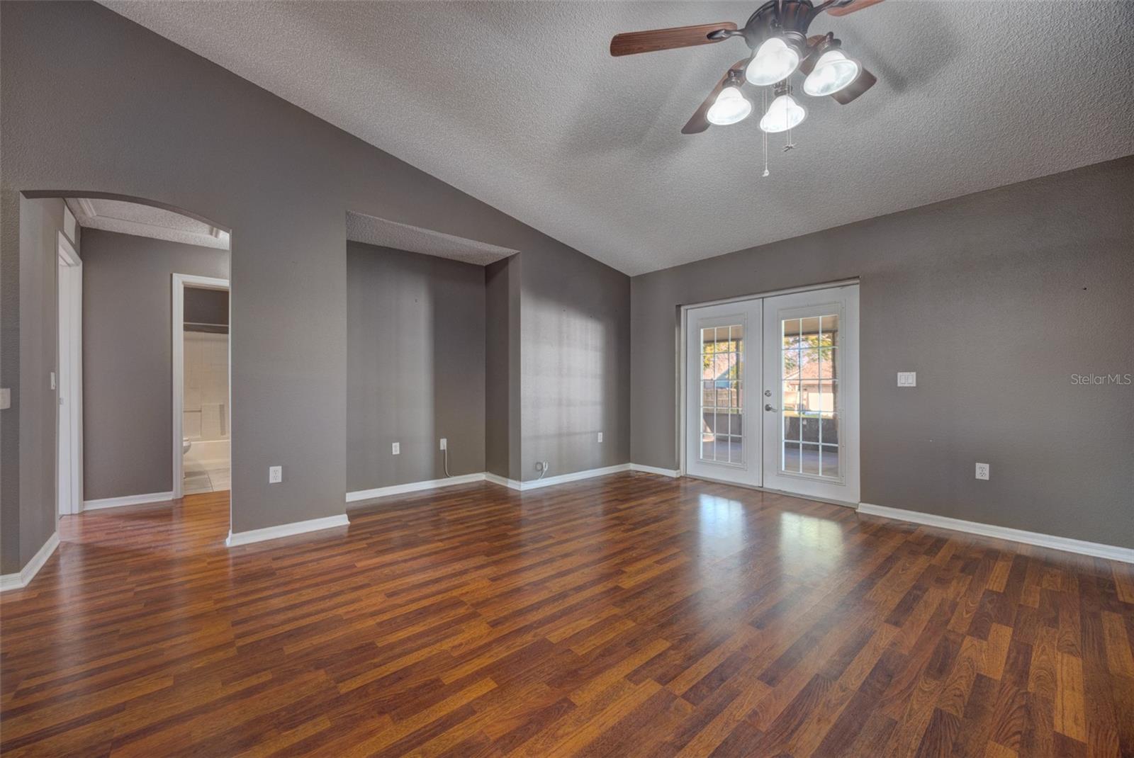 DELTONA LAKES UNIT 08 - Residential