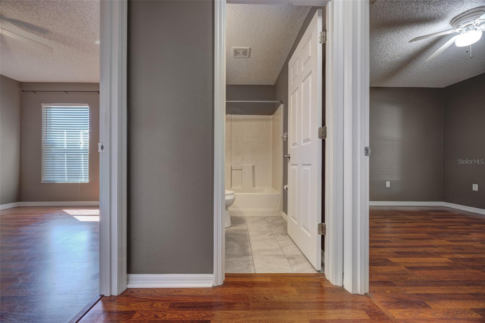 DELTONA LAKES UNIT 08 - Residential