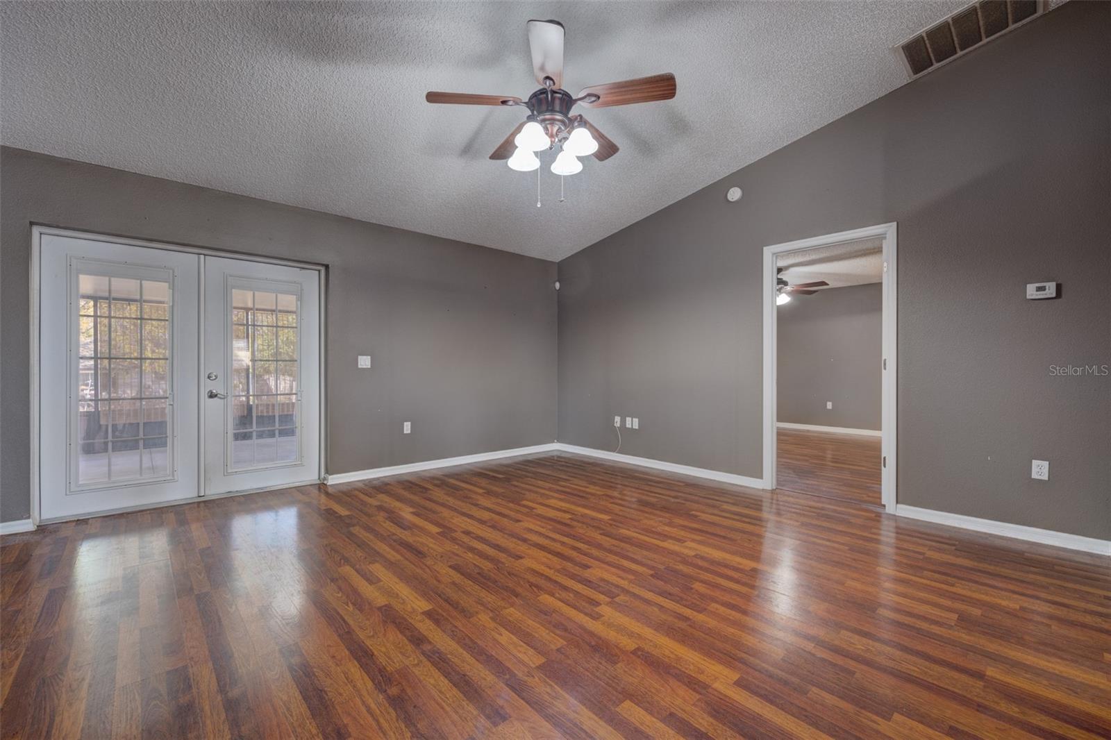 DELTONA LAKES UNIT 08 - Residential