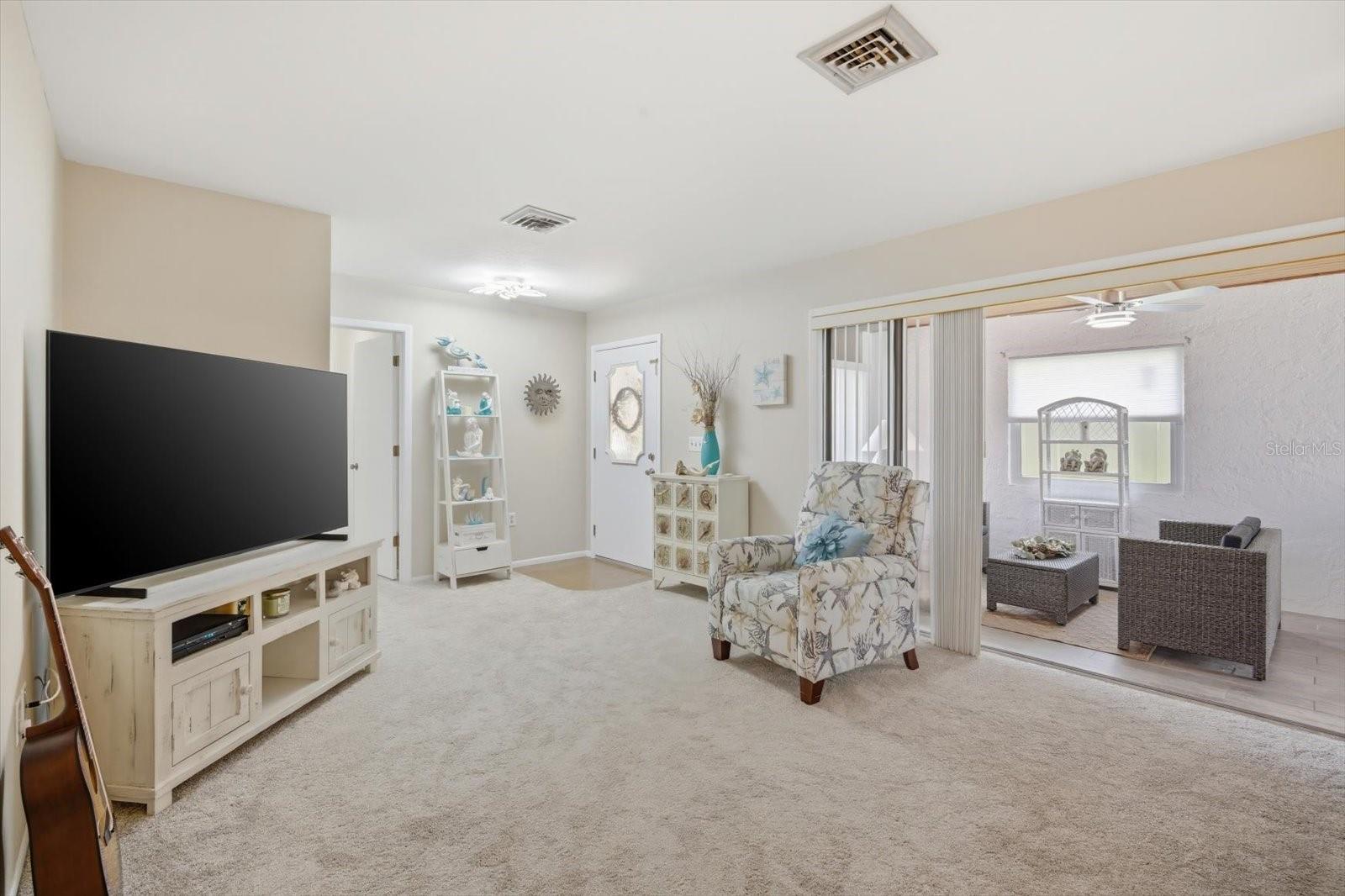 VIVIENDA AT BRADENTON II - Residential