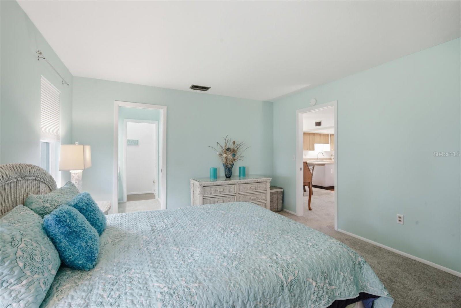 VIVIENDA AT BRADENTON II - Residential