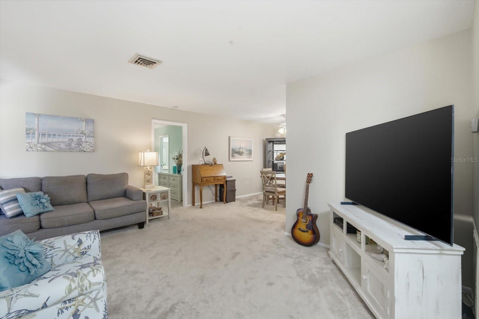 VIVIENDA AT BRADENTON II - Residential