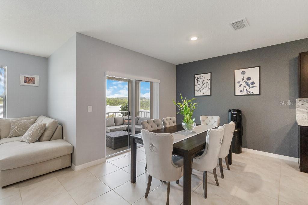 9532 BLACK WALNUT DRIVE