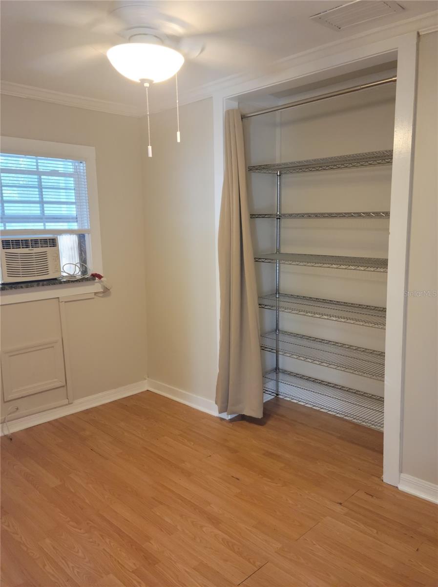 CENTRAL PARK SUB - Residential Lease