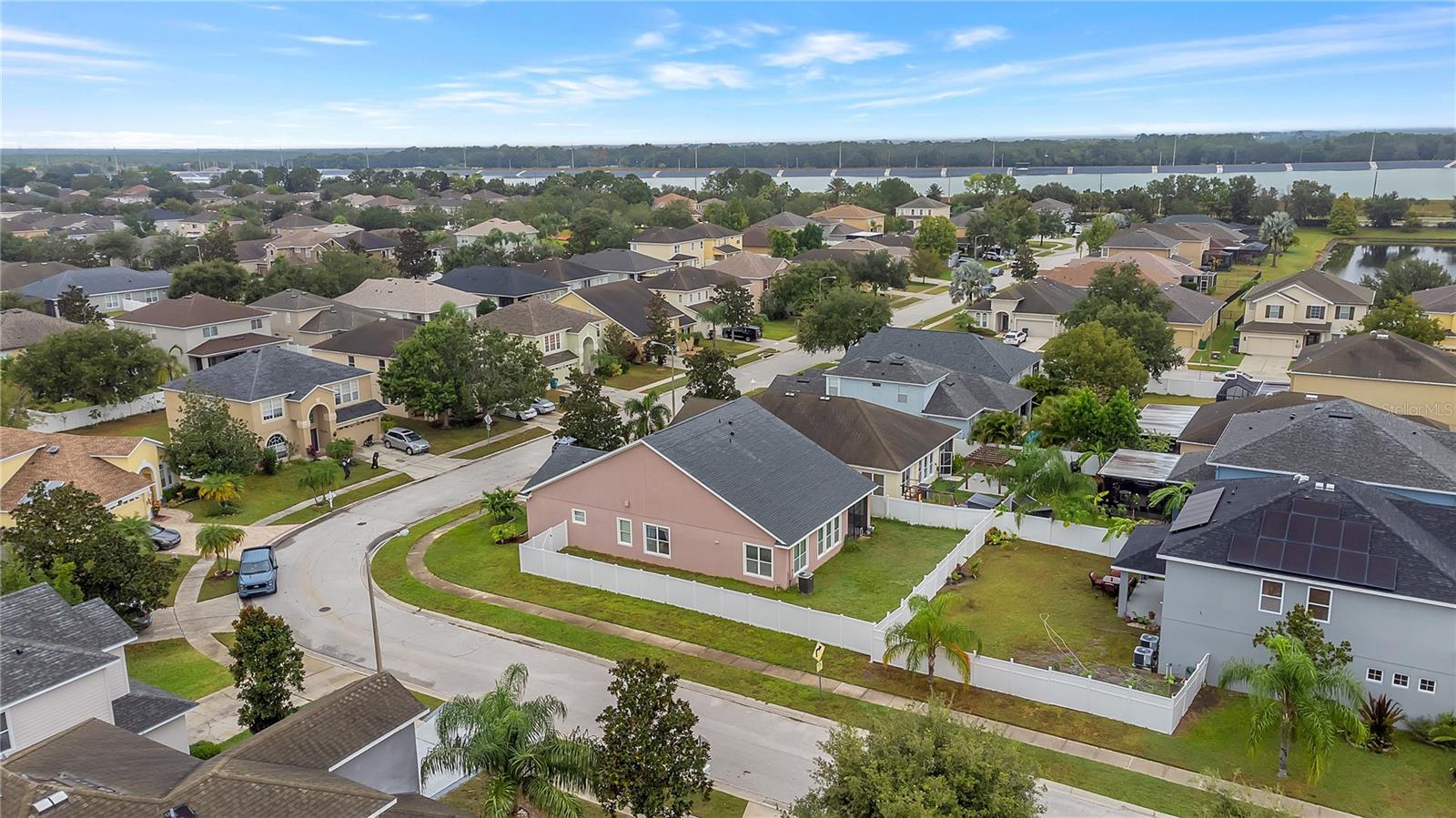 PALM COVE PH 02 - Residential