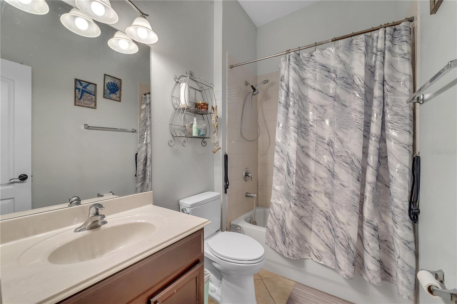 PALM COVE PH 02 - Residential