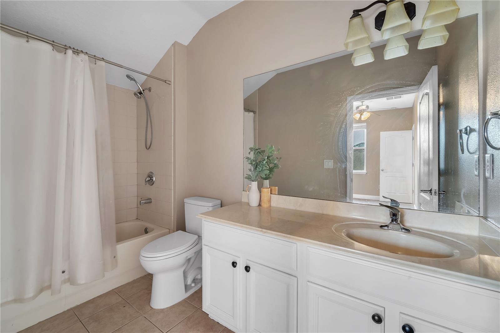 PALM COVE PH 02 - Residential