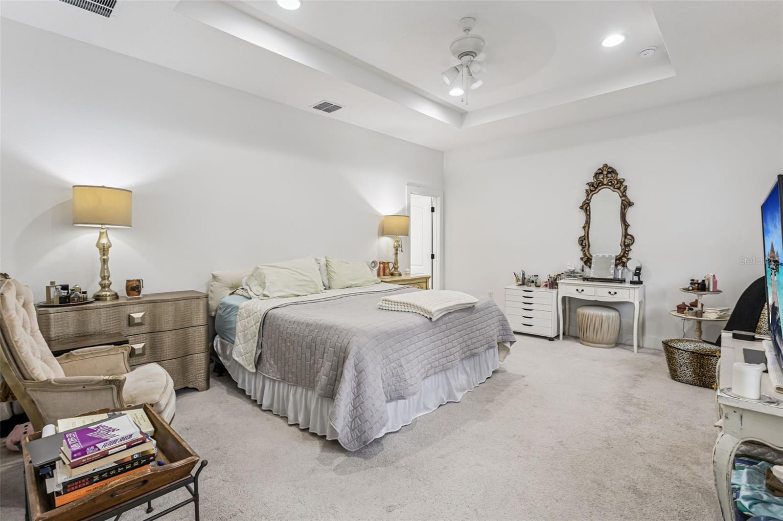 RIVIERA BELLA UN 5 - Residential