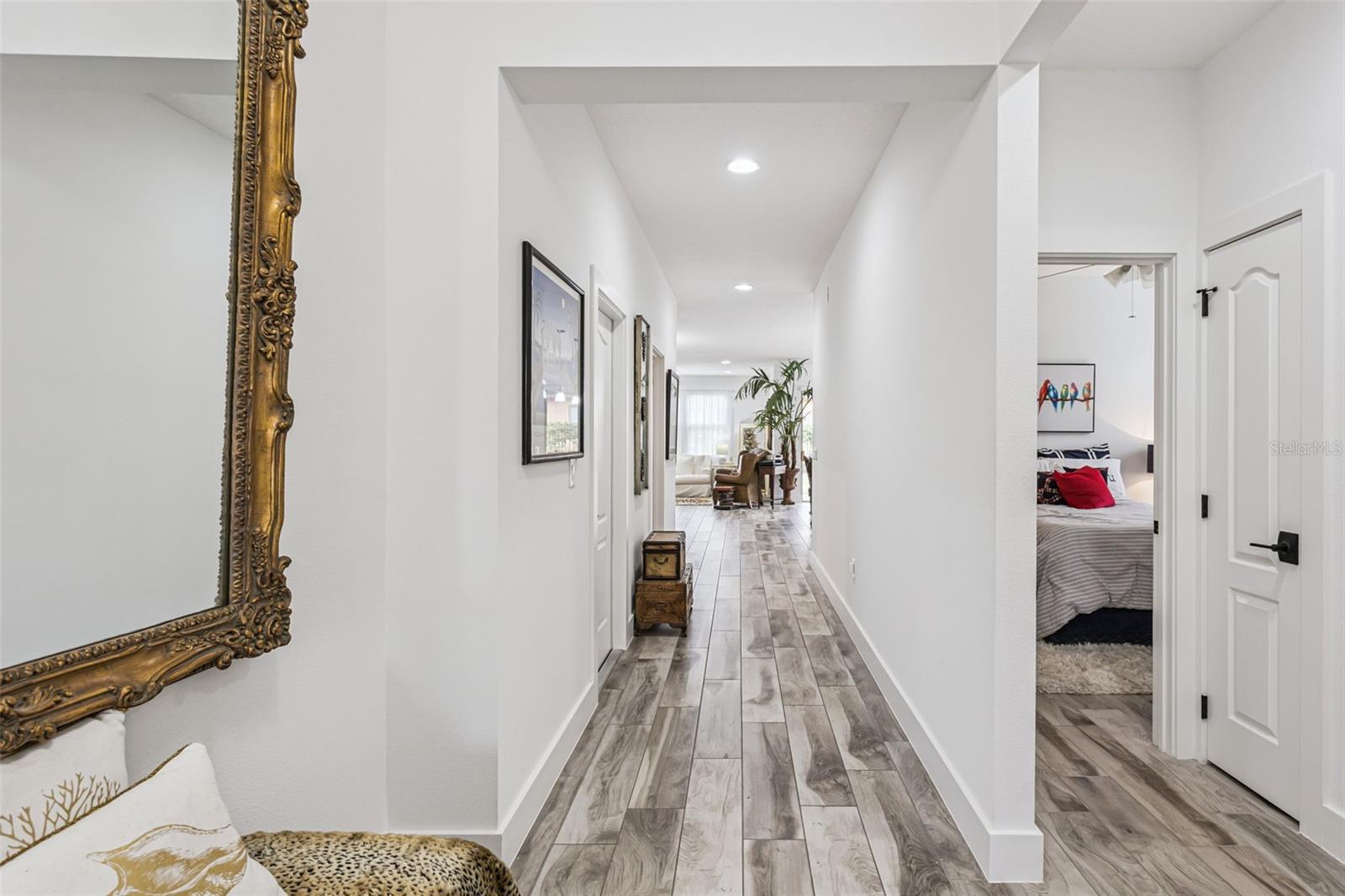 RIVIERA BELLA UN 5 - Residential