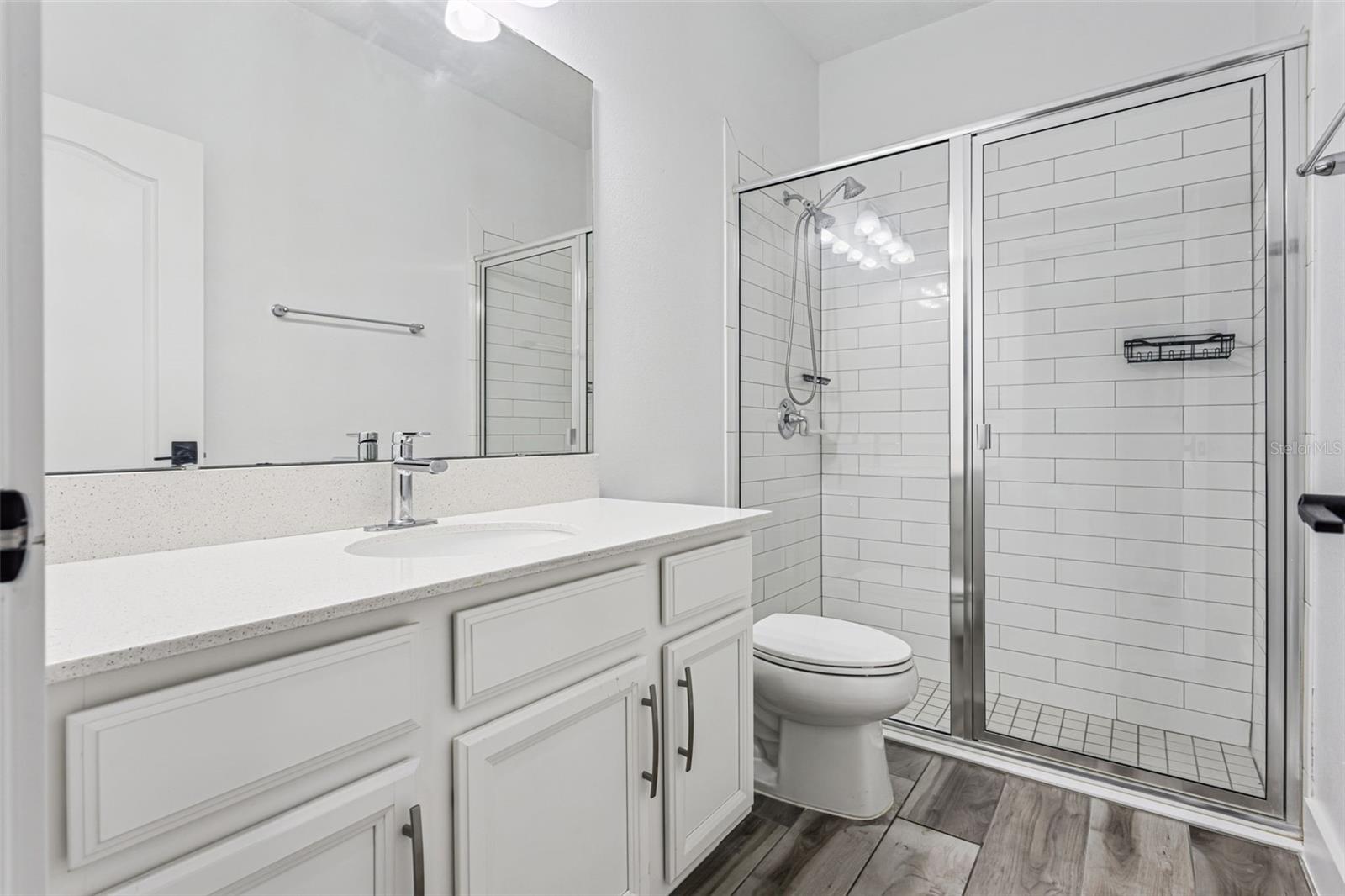 RIVIERA BELLA UN 5 - Residential